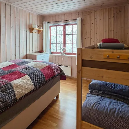 Apartmán Amazing In Edland With House Sea View Nesland